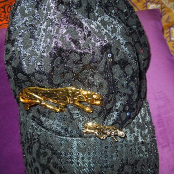 Vintage Bold Elegance Leopard Pin Set - Picture 1 of 6